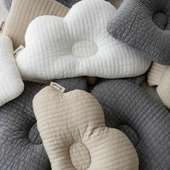 lolbaby韓國 3D立體純棉造型嬰兒枕｜雲朵(白)