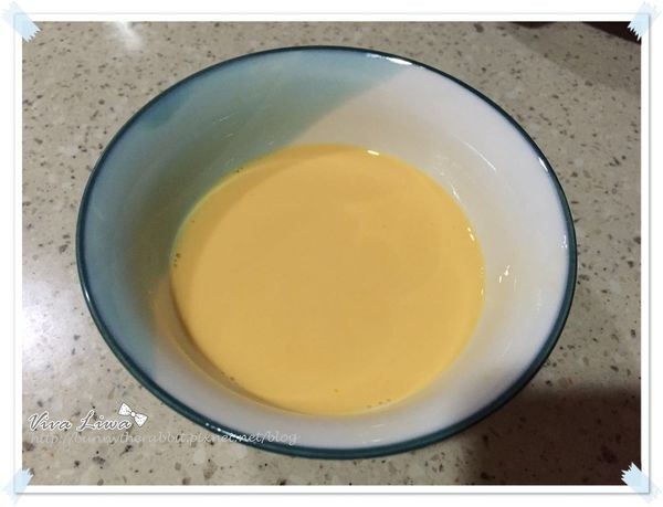 副食品 蛋黃蒸蛋 母乳 配方奶